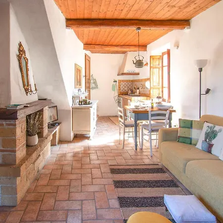 1 Bedroom Beautiful In *